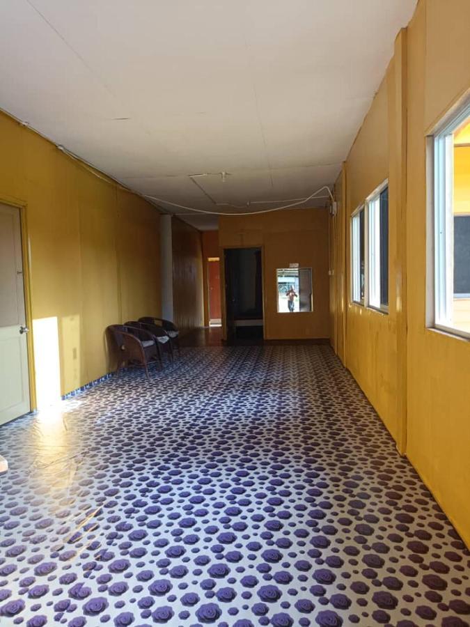 Mulu Homestay Екстер'єр фото